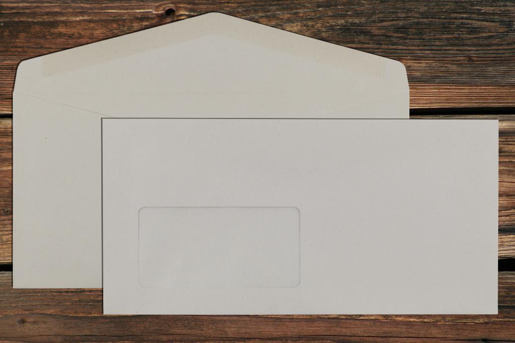 Kuvertierhüllen mit Fenster DL 110x220 mm Nassklebend Recycling Grau 75 g/qm